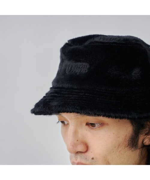 UNIVERSAL OVERALL（ユニバーサルオーバーオール）の「【UNIVERSAL OVERALL】ファーバケットハット（ハット・メンズ・ベージュ/ブラック・FREE）」の14枚目の写真
