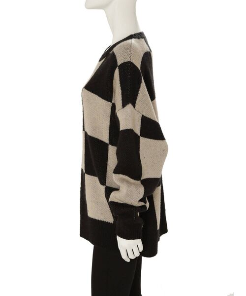 EMODA（エモダ）の「ワイドチェッカーニット（ニット/セーター・レディース・ブラック/ブラウン/ネイビー・FREE）」の18枚目の写真