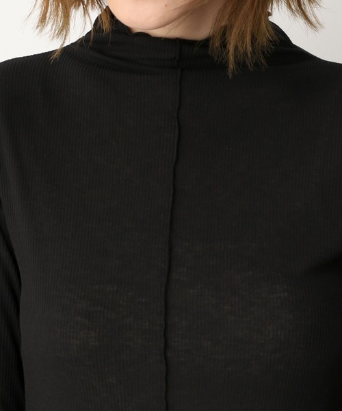 A part by（アパートバイ）の「RyPeリブシアーメロー_長袖 268952（Tシャツ/カットソー・レディース・ブラック/ベージュ/カーキ/アイボリー/ライトイエロー・FREE）」の21枚目の写真