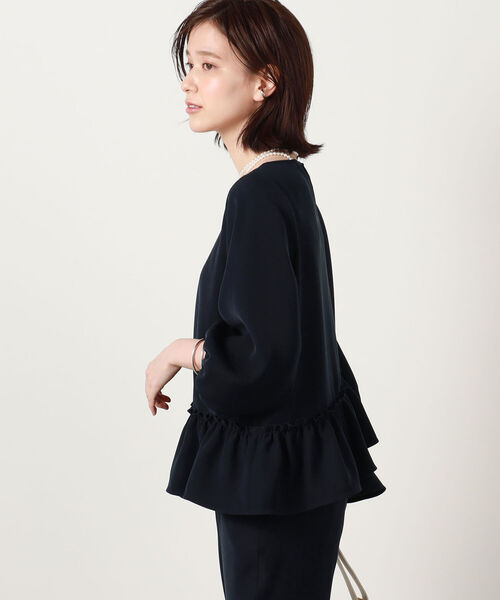 NOLLEY’S Sophi（ノーリーズソフィ）の「◇【WEB限定】裾フリルブラウス（シャツ/ブラウス・レディース・オフホワイト/ブラック/グレイッシュベージュ/ネイビー・FREE）」の22枚目の写真