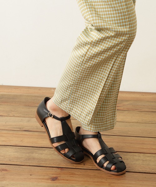 N.(N. Natural Beauty Basic)(エヌエヌナチュラルビューティーベーシック)の「◆グルカサンダル(サンダル・レディース・ホワイト/ブラック・23.5/24.5)」の5枚目の写真