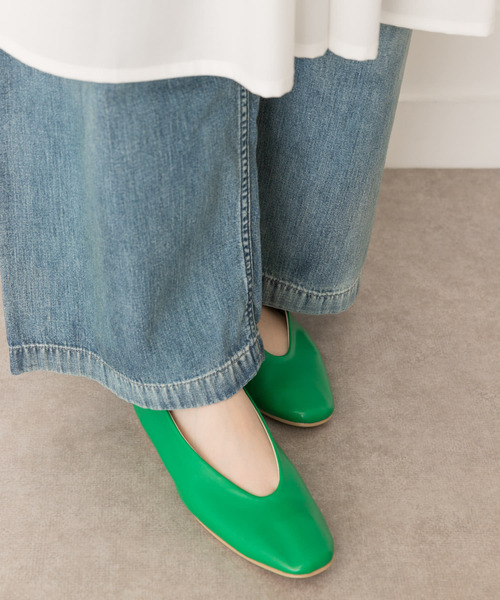 RODE SKO（ロデスコ）の「『MADE IN JAPAN』やわらかフラットシューズ（パンプス・レディース・グリーン/ブラック/ナチュラル・37/36/38）」の20枚目の写真