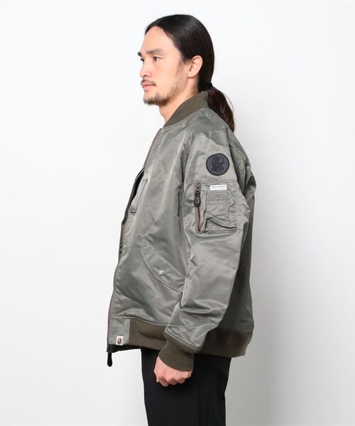 A BATHING APE（アベイシングエイプ）の「URSUS NYLON LOOSE FIT MA-1 