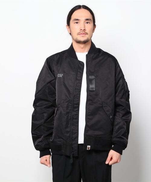 A BATHING APE（アベイシングエイプ）の「URSUS NYLON LOOSE FIT MA-1 