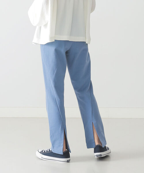 BEAMS LIGHTS(ビームスライツ)の「KiiRA / スウェット パンツ(その他パンツ・レディース・ベージュ/ブルー・SMALL/MEDIUM)」の2枚目の写真