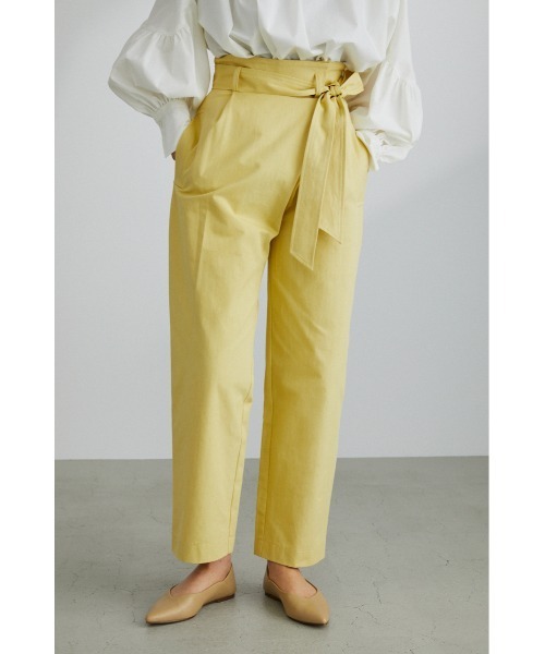 STYLEMIXER（スタイルミキサー）の「ハイウエストラップチノパンツ（チノパンツ・レディース・ベージュ/イエロー/ネイビー・SMALL/MEDIUM）」の20枚目の写真