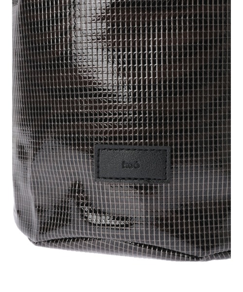 koe（コエ）の「【ビーチバッグ】PVCメッシュバケツショルダー*（ショルダーバッグ・レディース・ブラック/オフホワイト/クリア/ライトイエロー・FREE）」の13枚目の写真