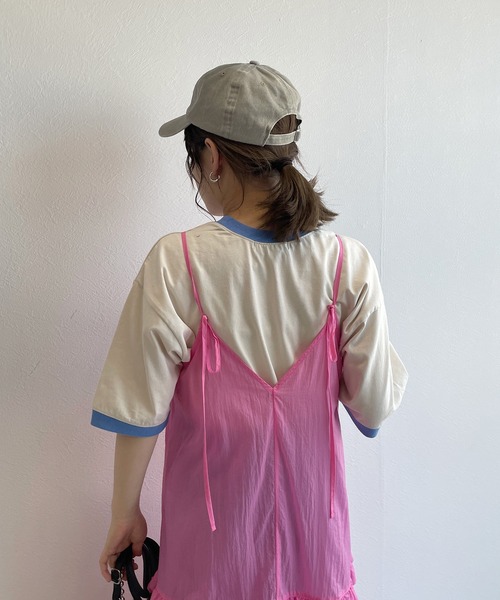 w closet(ダブルクローゼット)の「刺繍ロゴキャップ(キャップ・レディース・ベージュ/ブルー・FREE)」の9枚目の写真