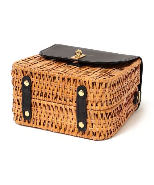 VIOLAd'ORO（ヴィオラドーロ）の「VIOLAd’ORO:MIRO カゴポシェット（かごバッグ・レディース・ブラック・ONE SIZE）」の3枚目の写真