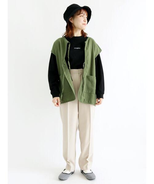 ehka sopo（エヘカソポ）の「キルトステッチベスト（ベスト・レディース・ブラック/カーキ/キナリ・ﾌﾘ-）」の10枚目の写真