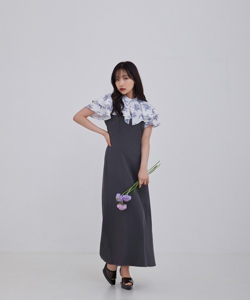 ANDGEEBEE（アンジービー）の「レースアップキャミワンピ（ワンピース・レディース・チャコールグレー/ブラック・MEDIUM）」の9枚目の写真