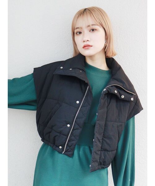 MURUA（ムルーア）の「スリーブレスパフィジャケット（ダウン