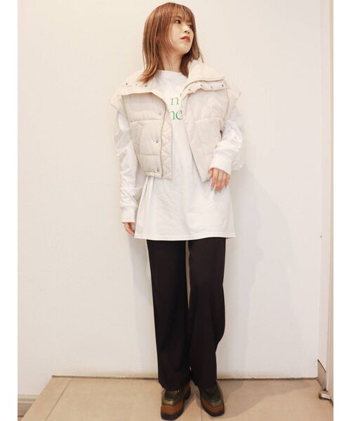 MURUA(ムルーア)の「スリーブレスパフィジャケット(ダウンベスト・レディース・ブラック/アイボリー・FREE)」の19枚目の写真