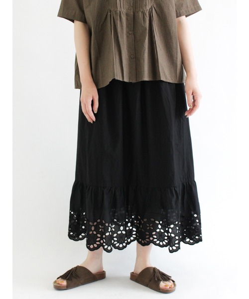 Samansa Mos2（サマンサ モスモス）の「裾スカラップスカート（スカート・レディース・ブラック/オフホワイト/グリーン・ﾌﾘ-）」の3枚目の写真