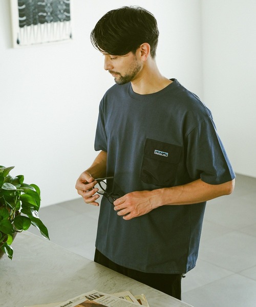 BAYFLOW(ベイフロー)の「【SEQUEL(シークエル)×BAYFLOW】ポケットS/S Tシャツ(Tシャツ/カットソー・メンズ・ホワイト/チャコール・MEDIUM/LARGE)」の4枚目の写真