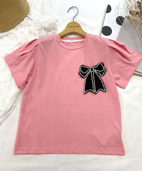 リボンブローチ付きＴシャツ