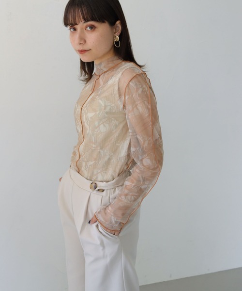 HER CLOSET(ハークローゼット)の「【shemoshelly】WEB限定オリジナル柄ハイネックシアートップス長袖(Tシャツ/カットソー・レディース・ブラウン/グリーン/アイボリー・M)」の12枚目の写真