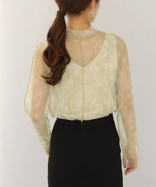 HER CLOSET(ハークローゼット)の「【shemoshelly】WEB限定オリジナル柄ハイネックシアートップス長袖(Tシャツ/カットソー・レディース・ブラウン/グリーン/アイボリー・M)」の21枚目の写真