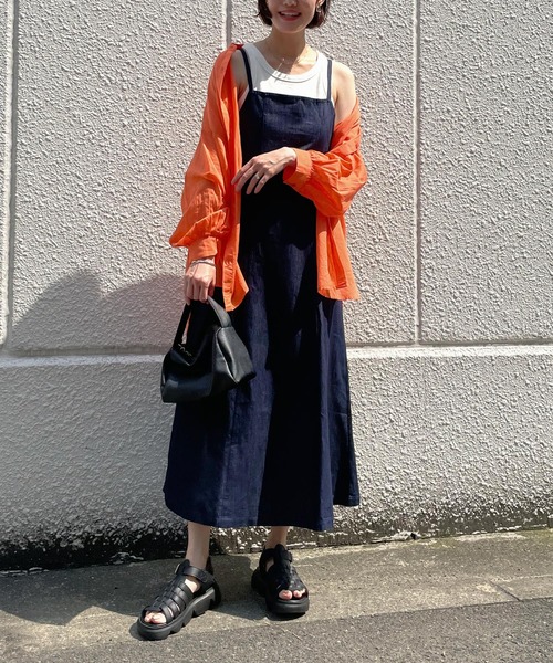 KOBE LETTUCE（コウベレタス）の「デニムキャミワンピース（ワンピース・レディース・ブラック/インディゴブルー・FREE）」の7枚目の写真