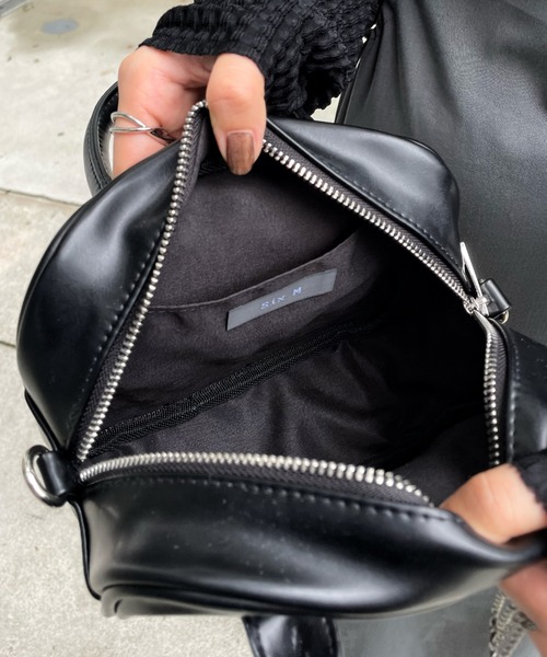 WHO'S WHO gallery（フーズフーギャラリー）の「【SixM/シックスエム】ミニBAG（ハンドバッグ・レディース・ブラウン/ブラック・FREE）」の19枚目の写真