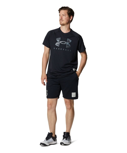 UNDER ARMOUR(アンダーアーマー)の「UAテック ショートスリーブ シャツ 〈ビッグロゴ〉(ベースボール/メンズ)(Tシャツ/カットソー・メンズ・カーキ/ブラック・M/S/L/XL/3XL/XXL)」の4枚目の写真