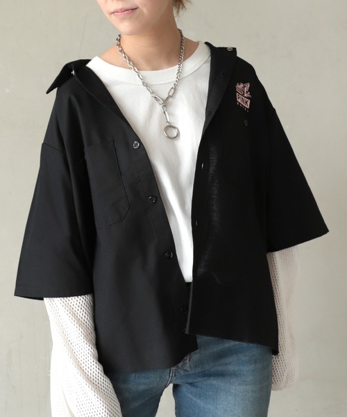 RNA(アールエヌエー)の「B2572 PINKMOTEL ダークVER.ワークシャツ(シャツ/ブラウス・レディース・ブラック/ベージュ・MEDIUM)」の8枚目の写真