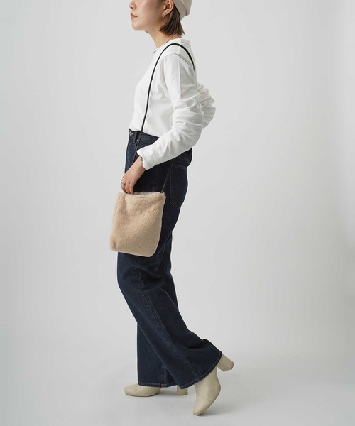 HONEYSUCKLE ROSE（ハニーサックルローズ）の「【HONEYSUCKLE ROSE】レギュラークルーロンＴ（Tシャツ/カットソー・レディース・ホワイト/ブラック・S/M/L）」の8枚目の写真