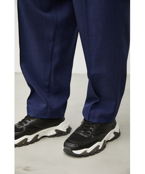 AZUL by moussy(アズールバイマウジー)の「PINTUCK COMFORTABLE TROUSERS/ピンタックコンフォータブルトラウザーズ(その他パンツ・メンズ・ダークネイビー/ブラウン・MEDIUM/LARGE)」の20枚目の写真