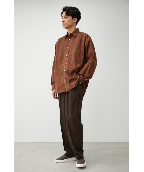 AZUL by moussy(アズールバイマウジー)の「PINTUCK COMFORTABLE TROUSERS/ピンタックコンフォータブルトラウザーズ(その他パンツ・メンズ・ダークネイビー/ブラウン・MEDIUM/LARGE)」の4枚目の写真