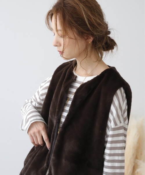 frames RAY CASSIN（フレームスレイカズン）の「WEB限定 フェイクファーベスト（ベスト・レディース・キナリ/ブラウン/ベージュ/グレイッシュベージュ・FREE）」の17枚目の写真