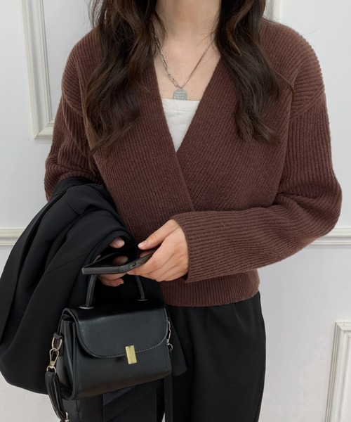 ECLIN(エクラン)の「カシュクールニットプルオーバー(ニット/セーター・レディース・ブラック/ベージュ/ブラウン/グレー/アイボリー・FREE)」の4枚目の写真
