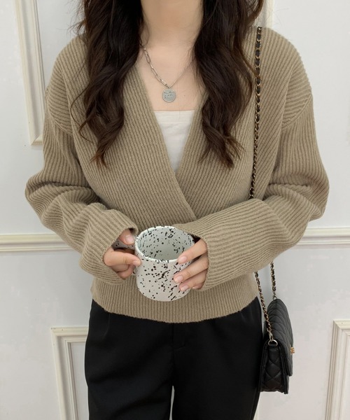 ECLIN(エクラン)の「カシュクールニットプルオーバー(ニット/セーター・レディース・ブラック/ベージュ/ブラウン/グレー/アイボリー・FREE)」の17枚目の写真
