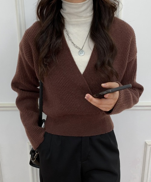 ECLIN(エクラン)の「カシュクールニットプルオーバー(ニット/セーター・レディース・ブラック/ベージュ/ブラウン/グレー/アイボリー・FREE)」の10枚目の写真