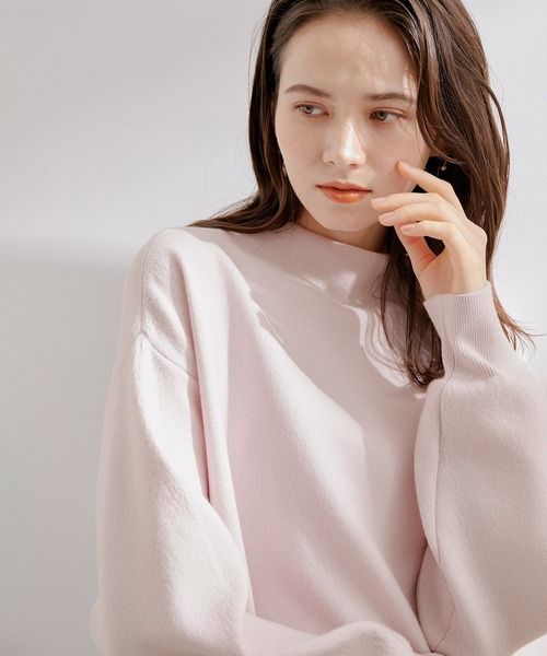 ROPE'（ロペ）の「【新色追加】スウェットライクボートネックニット（ニット/セーター・レディース・オフホワイト/ベージュ/ネイビー/ピンク系その他2・38）」の4枚目の写真