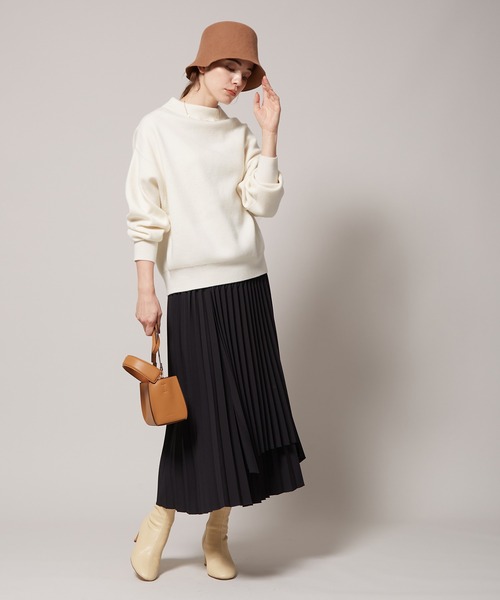 ROPE'（ロペ）の「【新色追加】スウェットライクボートネックニット（ニット/セーター・レディース・オフホワイト/ベージュ/ネイビー/ピンク系その他2・38）」の5枚目の写真