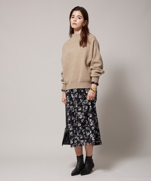 ROPE'（ロペ）の「【新色追加】スウェットライクボートネックニット（ニット/セーター・レディース・オフホワイト/ベージュ/ネイビー/ピンク系その他2・38）」の6枚目の写真