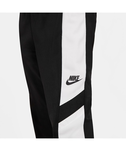 NIKE（ナイキ）の「ナイキ NIKE ナイキ YTH POLY ウーブン OVRLY トラックスーツ（ジャージ・キッズ・ブラック/ホワイト×ブラック・150cm/160cm/130cm/140cm）」の20枚目の写真
