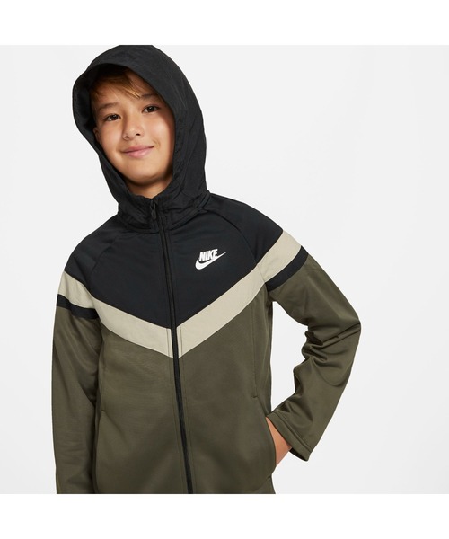 NIKE（ナイキ）の「ナイキ NIKE ナイキ YTH POLY ウーブン OVRLY トラックスーツ（ジャージ・キッズ・ブラック/ホワイト×ブラック・150cm/160cm/130cm/140cm）」の16枚目の写真