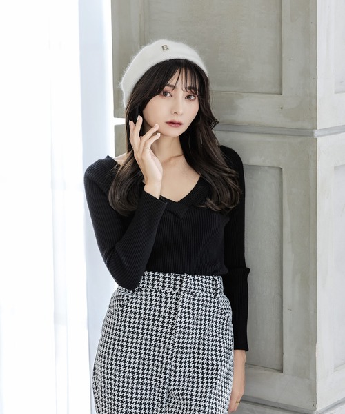 Julia Boutique(ジュリアブティック)の「Bロゴ付きシャギータッチベレー帽/22650(ハンチング/ベレー帽・レディース・ホワイト/グレー/ベージュ・ONE)」の9枚目の写真