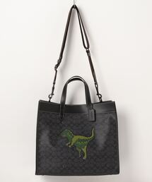 COACH（コーチ）の「フィールド トート 40・シグネチャー