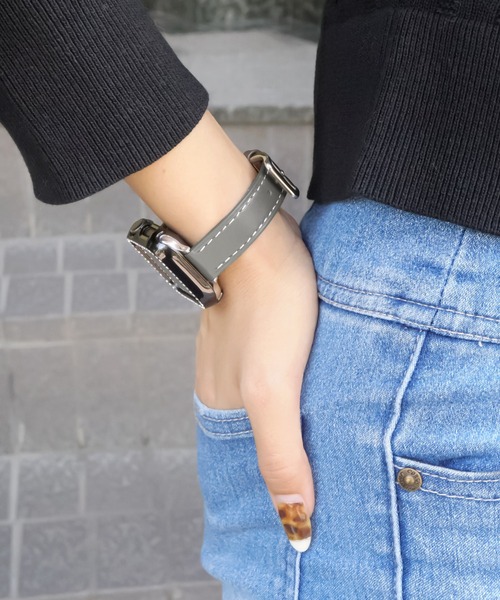 Urban Coral（アーバンコーラル）の「Apple Watch Band / アップルウォッチ バンド くすみカラースリムレザー / Urban Coral（デジタル腕時計・レディース・グレー/ブラック/グリーン/ピンク/ブラウン/ホワイト/ベージュ/モカ・40mm）」の3枚目の写真