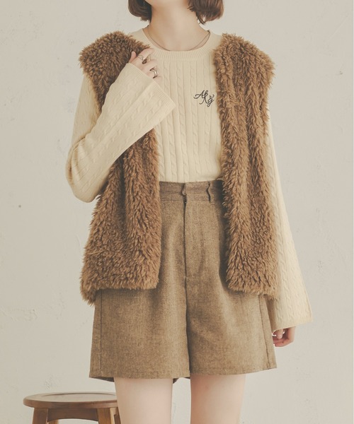 Ambre Neige(アンブルネージュ)の「ロゴケーブルフレアニット/【WEB/EC限定商品】(ニット/セーター・レディース・ダークブラウン/アイボリー・FREE)」の8枚目の写真
