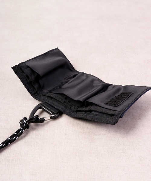 NAUTICA（ノーティカ）の「NAUTICA コーデュラナイロン３つ折りコンパクト財布（財布・メンズ・ブラック/ネイビー/カーキ・FREE）」の19枚目の写真