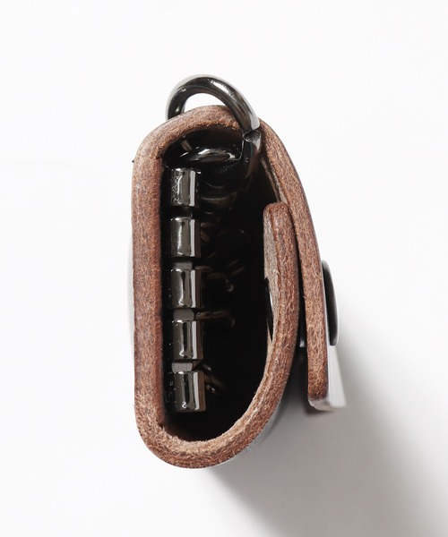 MR.OLIVE(ミスターオリーブ)の「MR.OLIVE/ミスターオリーブ E.O.I / HORWEEN CHROMEXCEL LEATHER / 2DOTS KEY CASE キーケース レザーケース(キーケース/キーアクセサリー・メンズ・ブラウン/ブラック・FREE)」の11枚目の写真