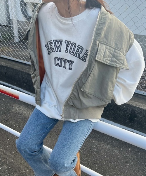 ISOOK（アイスー）の「Big sized logo sweat / ビッグサイズロゴスウェット（chiica select）（スウェット・レディース・ブラック/ホワイト・FREE）」の12枚目の写真