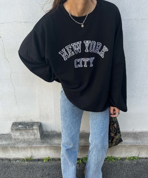 ISOOK（アイスー）の「Big sized logo sweat / ビッグサイズロゴスウェット（chiica select）（スウェット・レディース・ブラック/ホワイト・FREE）」の8枚目の写真