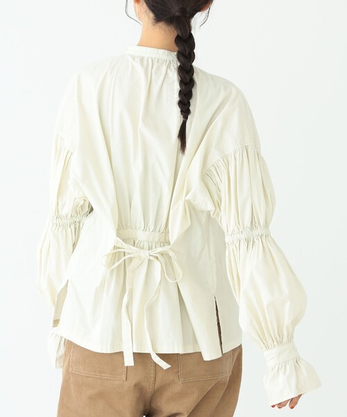 BEAMS BOY（ビームスボーイ）の「BEAMS BOY / コットンブロード ギャザー スモック 23SS（シャツ/ブラウス・レディース・サックスブルー/ナチュラル・ONE SIZE）」の16枚目の写真