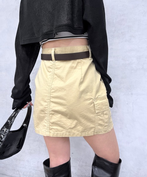 WHO'S WHO gallery（フーズフーギャラリー）の「カーゴミニスカート（スカート・レディース・カーキ/ベージュ/ブラック/ブルー/サックスブルー/ブラック系その他/オフホワイト・FREE）」の11枚目の写真