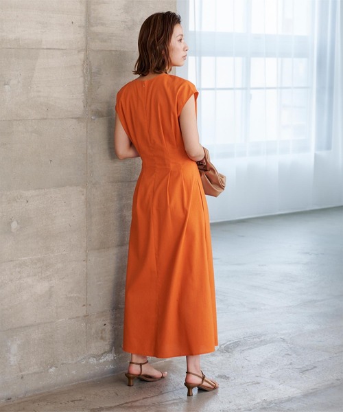 リネンブレンドウエストタックワンピース