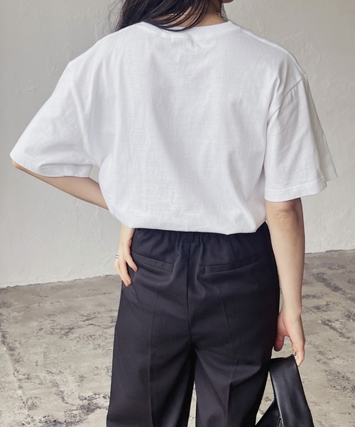 LIAN(リアン)の「フォトプリントロゴTシャツ(Tシャツ/カットソー・レディース・ブラック/レッド/オフホワイト/イエロー/グリーン/オートミール・FREE)」の19枚目の写真